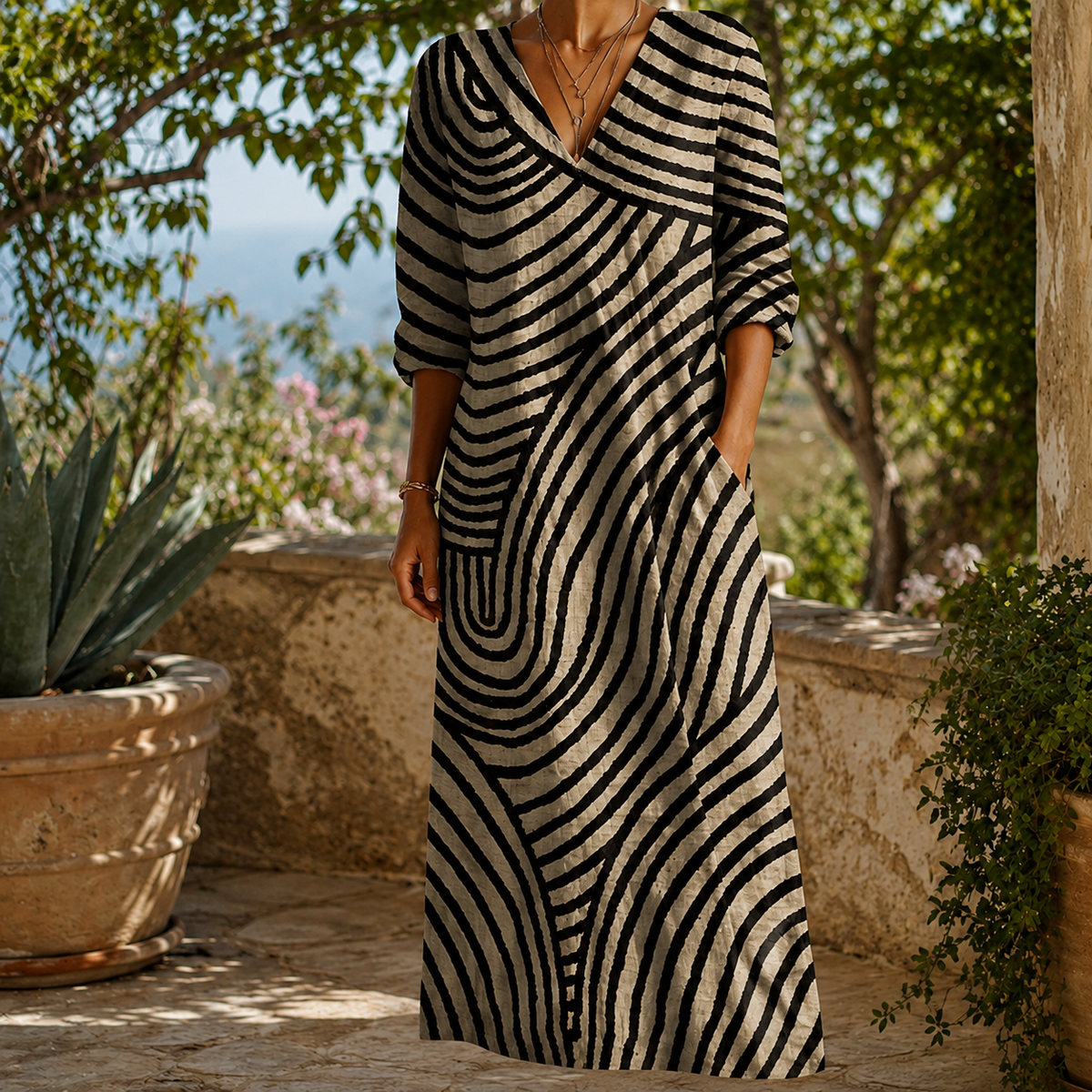 Madeleine Abstract Maxi Dress - Black And Beige