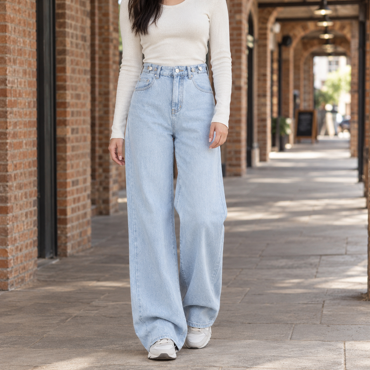 Susannah Wide-Leg Jeans - Single Light Blue