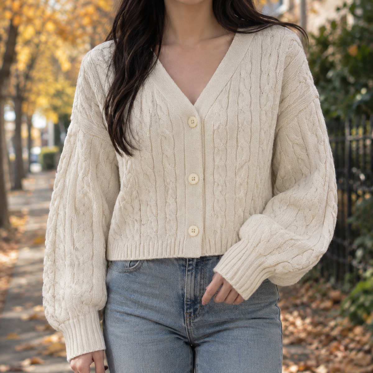 Isabelle-Mae Cable Knit Cardigan - White