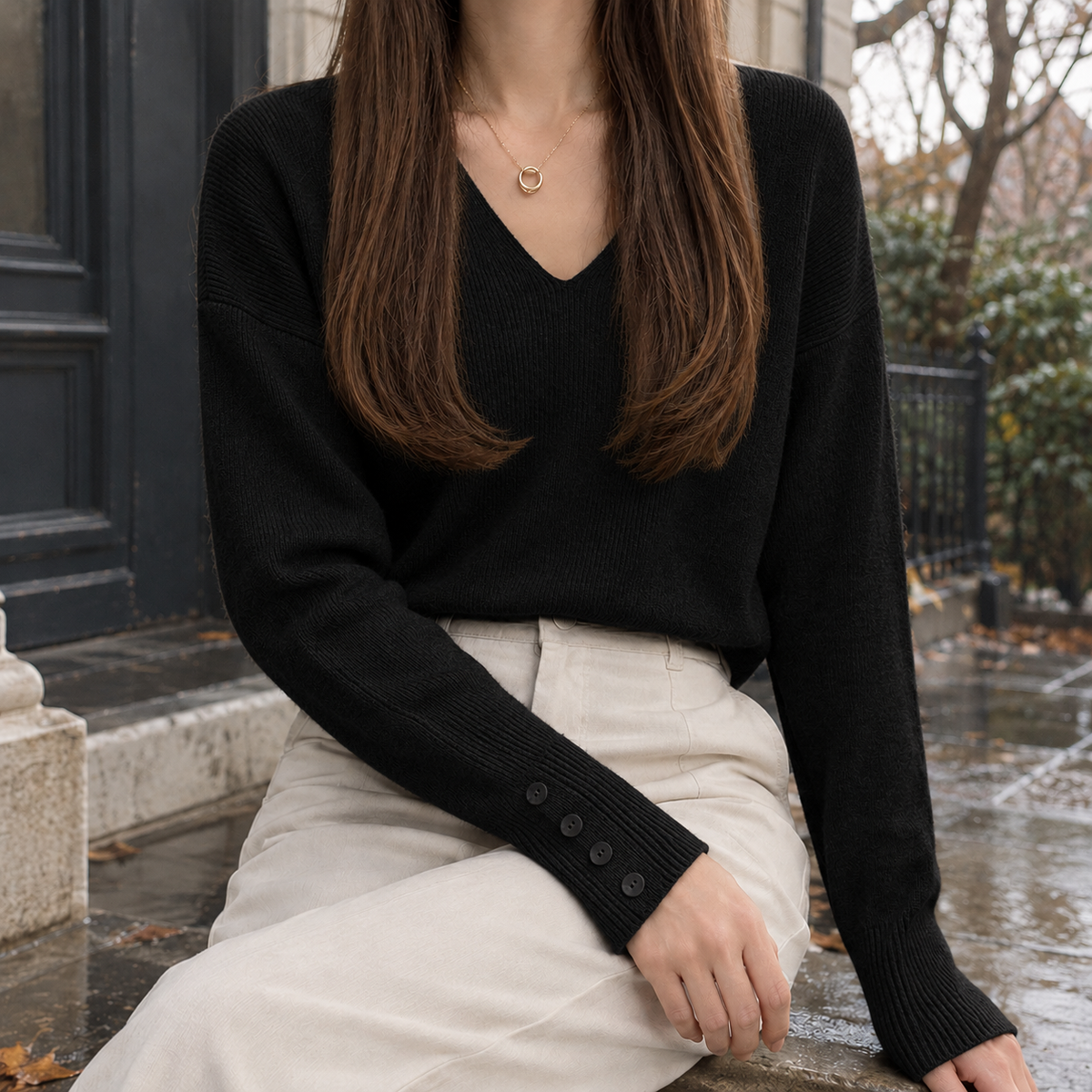 Tamsin-Elise V Neck Sweater - Black