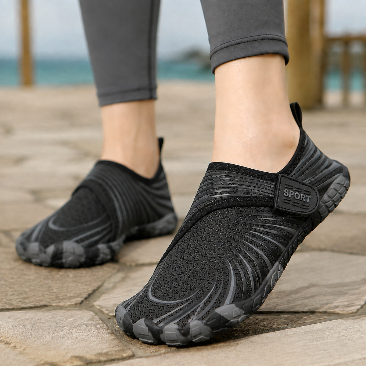 Paoletti Five-Toe Aqua Shoes - Black Gray
