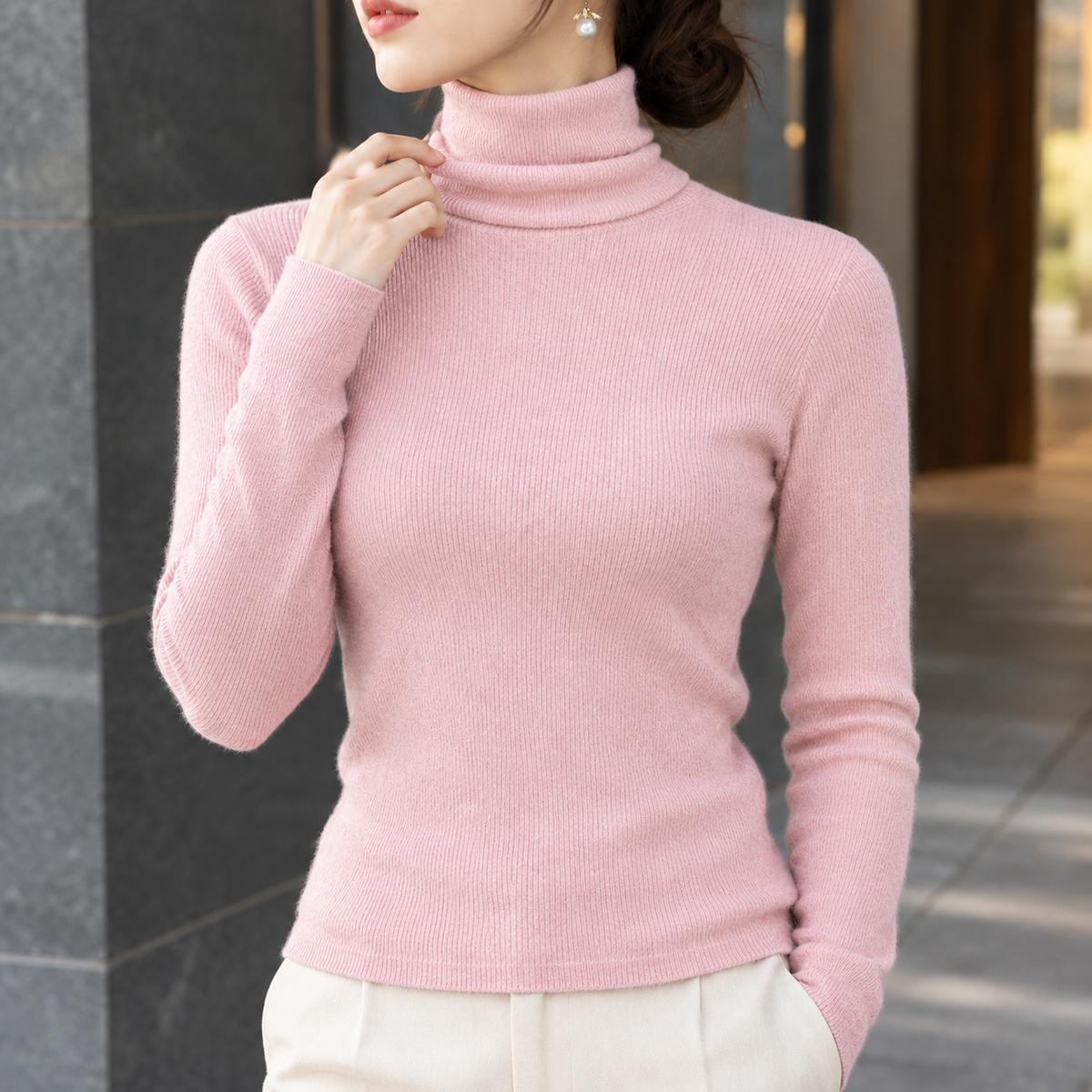 Honora-Louise Ribbed Turtleneck Top - Pink